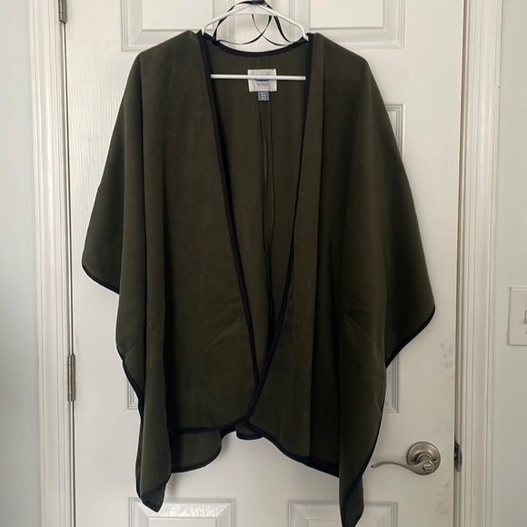 Old Navy Jackets & Blazers - BNWOT Olive Green Cape